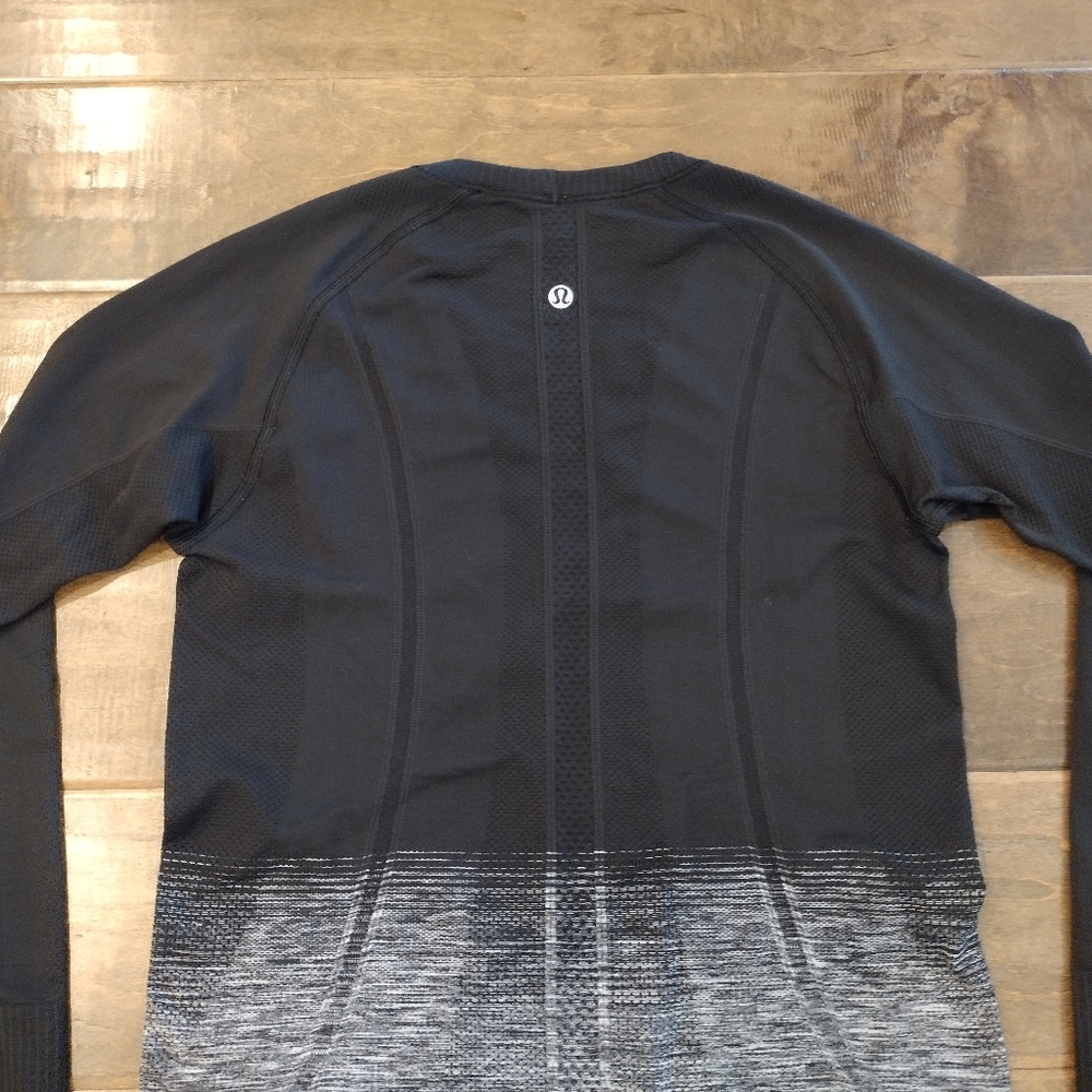 LULULEMON Women's Swiftly Tech long-sleeve black gray ombre top - 6 - Picture 7 of 14